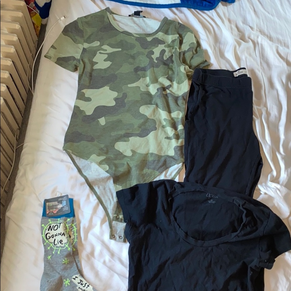 Forever 21 hollister leggings body suit socks